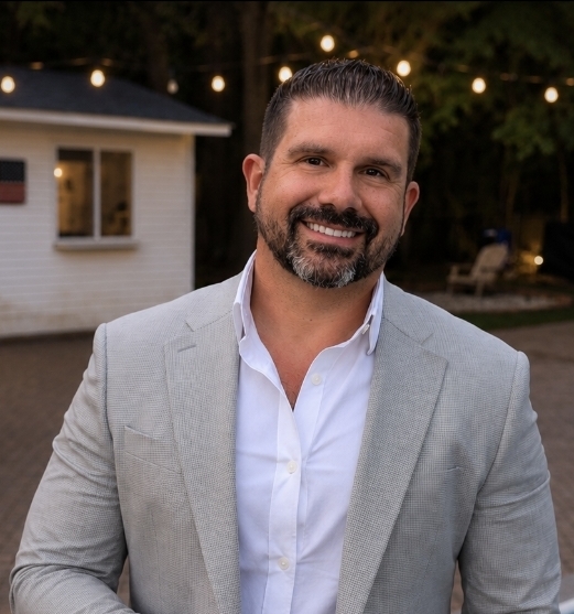 Portrait of Andrew Ragusa